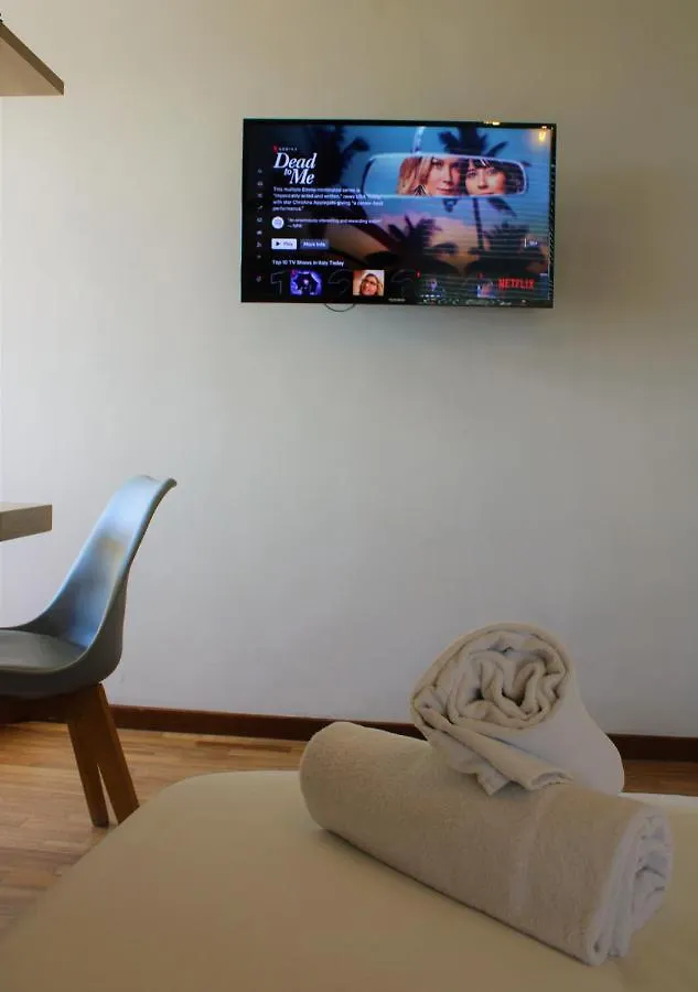 De Gasperi 55 Bed & Breakfast Naples 2*,  Italy