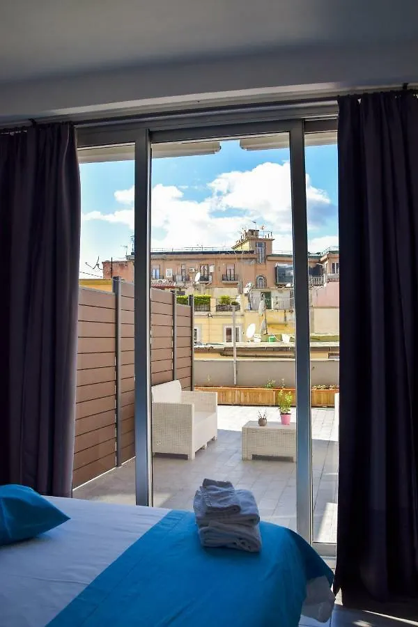 De Gasperi 55 Bed & Breakfast Naples